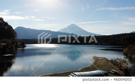 West Lake and Mount Fuji West Lake and Mount Fuji 46004803