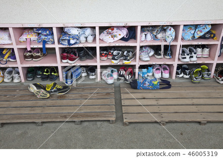 Geta Box-1 / Geta Box Design for Elementary School Students Geta Box-1 / Geta Box Design for Elementary School Students 46005319