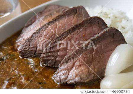 Roast beef curry 46008784