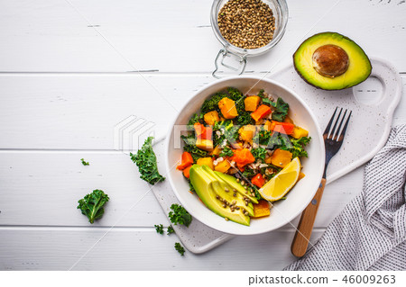 Vegan salad with rice, kale, baked pumpkin 46009263