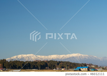 Iito mountain range in early winter 46012111