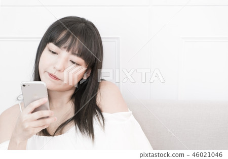 年輕女孩居家生活 46021046