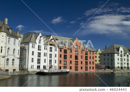 Alesund is a city in Norway. Alesund is a city in Norway. 46024441