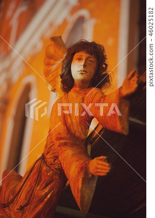 Red Angel Sculpture Red Angel Sculpture 46025182