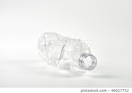 Water bottles, PET bottles Water bottles, PET bottles 46027752