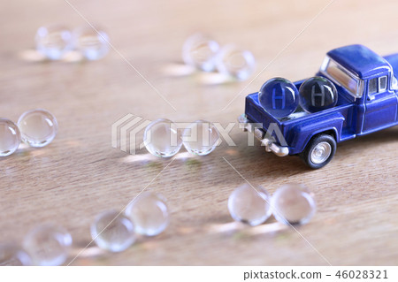 Fuel cell car image 46028321