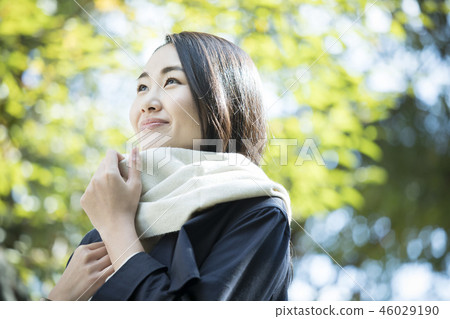 Woman in coat 46029190