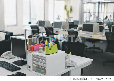 office, offices, desk 46030686