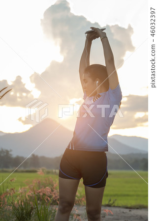 Women exercising.Women exercising in sunset 46032397
