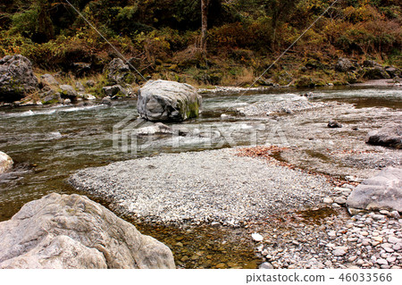 Tamagawa Kiryu in the Mitake Valley (1) Tamagawa Kiryu in the Mitake Valley (1) 46033566