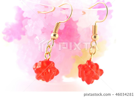 Punctual earrings 46034281