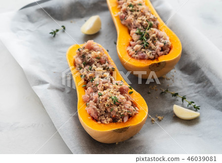 Pumpkin with minced meat with thyme, garlic. Healthy seasonal autumn cuisine. Copy space. 46039081