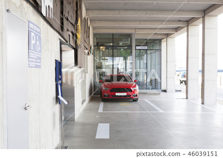 Cafe, Parking lot, Swimming pool, Busan 46039151