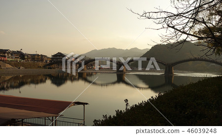 Kintai橋(包括觀光船) Kintai橋(包括觀光船) 46039248