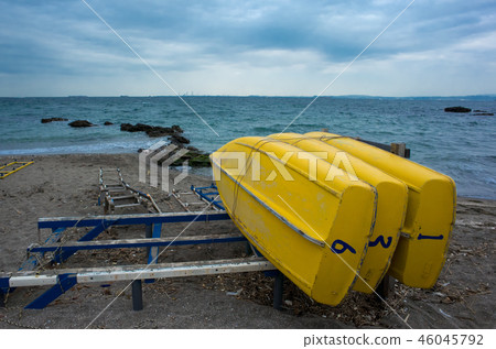 Sandy boat Sandy boat 46045792