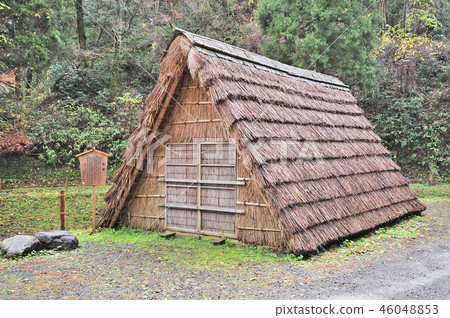 Kanazawa Yuonsen Onsen ice chamber hut 46048853