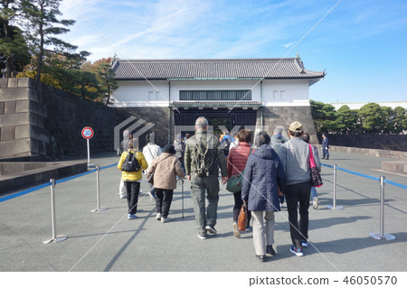 Fall of 2017 Imperial Palace dry street general public (Sakashitamon) Fall of 2017 Imperial Palace dry street general public (Sakashitamon) 46050570