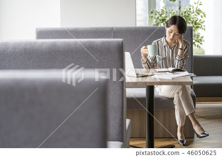 Career woman young woman working in office Career woman young woman working in office 46050625
