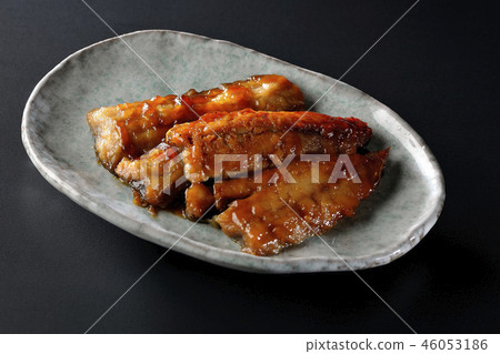 Pears of grilled egg Pears of grilled egg 46053186