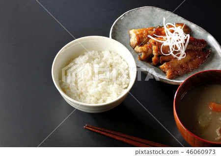 套秋天劍魚烤魚 46060973