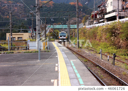 Umerain火車到青梅線御苑站（2） 46061726