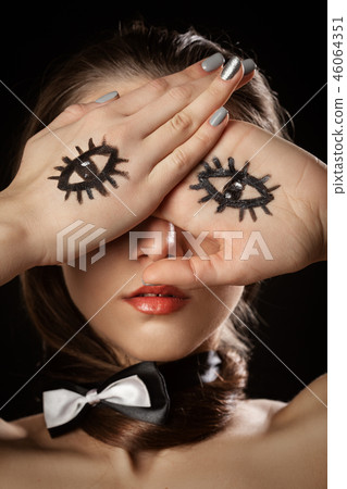 drawn eyes on palms drawn eyes on palms 46064351