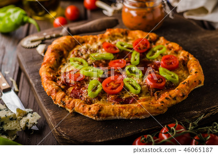 Rustic old style vintage pizza 46065187