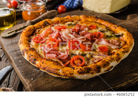 Rustic old style vintage pizza Rustic old style vintage pizza 46065252