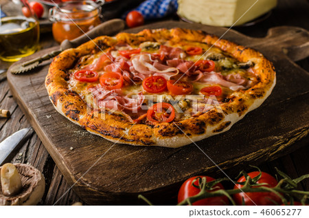 Rustic old style vintage pizza 46065277