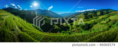 Rice fields on terraced with wooden pavilion 46068574