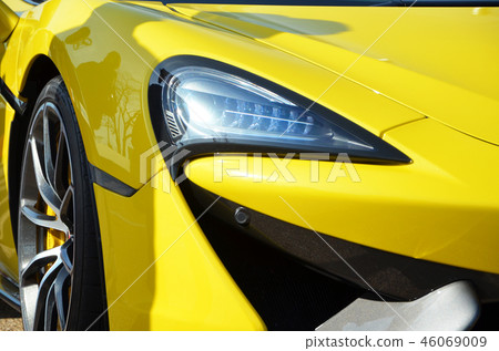 Yellow sports car [car] 46069009