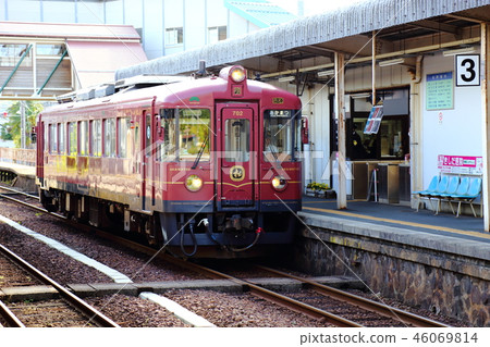 Kyoto Tango Railway Akamasu (formerly Kita Kinki Tango Railway) Miyazu Station Kyoto Tango Railway Akamasu (formerly Kita Kinki Tango Railway) Miyazu Station 46069814