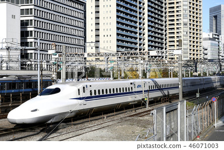 Tokyo cityscape of Japan I look at Shinkansen and Tamachi Station home etc. Tokyo cityscape of Japan I look at Shinkansen and Tamachi Station home etc. 46071003