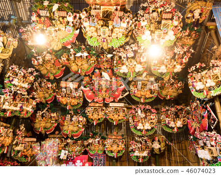 Shinjuku Hanazono Shrine Flea Market Shinjuku Hanazono Shrine Flea Market 46074023