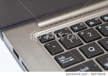 Laptop esc key Laptop esc key 46074048