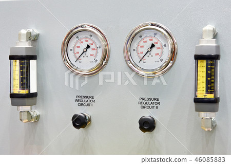 Equipment for diagnosis with pressure indicators 46085883