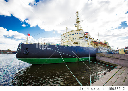 Icebreaker Krasin St. Petersburg Icebreaker Krasin St. Petersburg 46088342