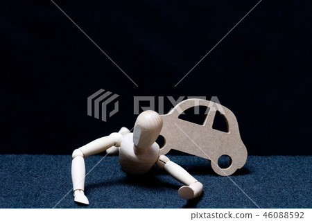 A person involved in a traffic accident (personal injury) 46088592