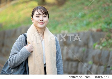 女商人秋天外套OL生活方式圖像 46097337