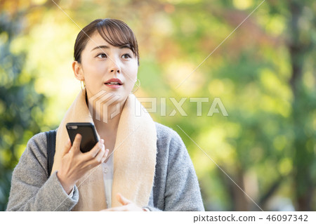 女商人秋天外套OL生活方式圖像 女商人秋天外套OL生活方式圖像 46097342