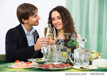 Couple having romantic dinner in home . 46099489
