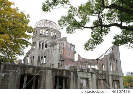 秋天廣島原子彈爆炸圓頂 秋天廣島原子彈爆炸圓頂 46107426