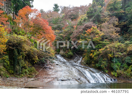 Yoro Valley 8 46107791