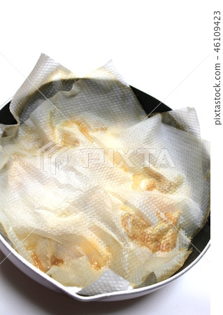 Simmered kitchen paper dropper Simmered kitchen paper dropper 46109423