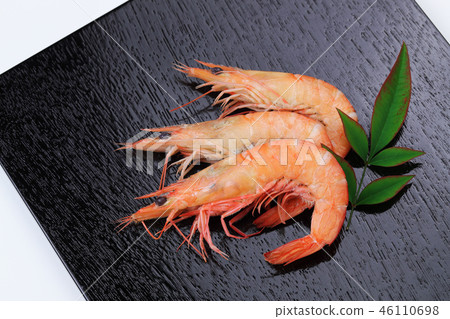 Boiled with salt of shrimp 46110698