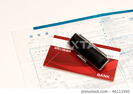 生活方式形像出生證明和存摺 46111995