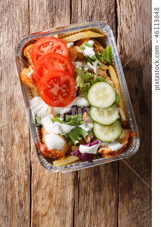 Traditional Dutch fast food kapsalon Traditional Dutch fast food kapsalon 46113848