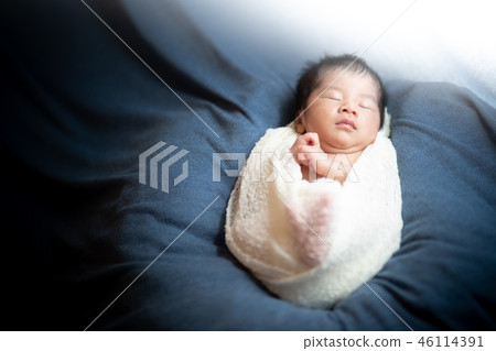 newborn, newborn child, baby 46114391