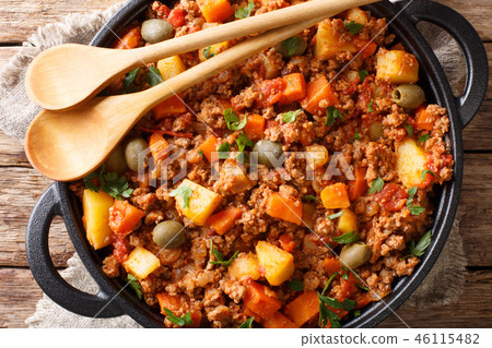 Picadillo Recipe Ground beef, carrot and potatoes 46115482