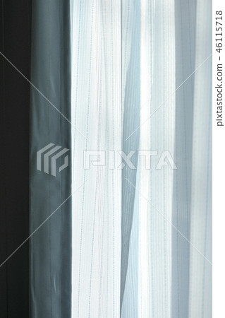 Curtain-light shines in Curtain-light shines in 46115718